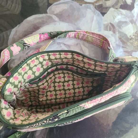 Vera Bradley Purse - Picture 5 of 6